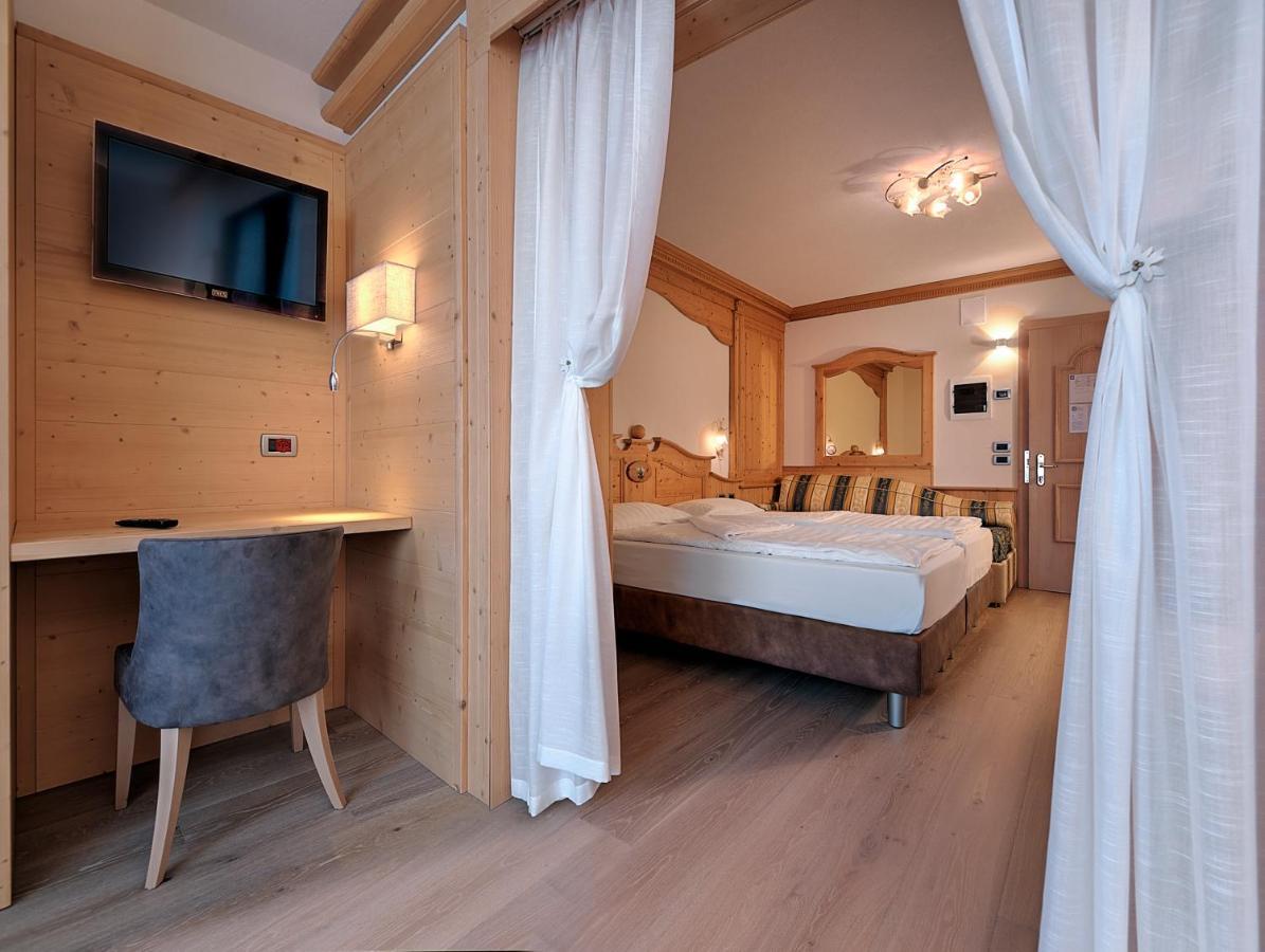 Hotel Madonna delle Nevi Folgarida Esterno foto