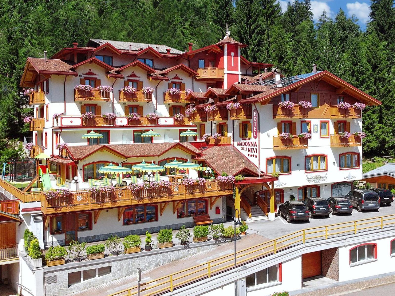 Hotel Madonna delle Nevi Folgarida Esterno foto