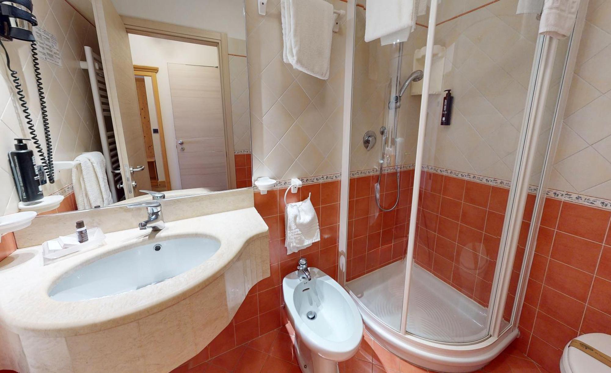 Hotel Madonna delle Nevi Folgarida Esterno foto